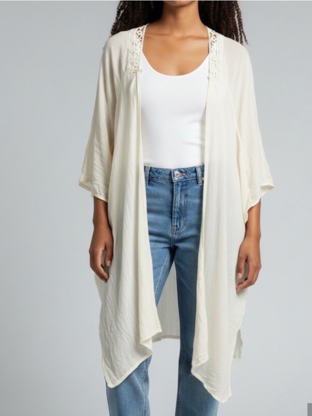 VINCE CAMUTO | Bohemian Crochet Kimono O/S
